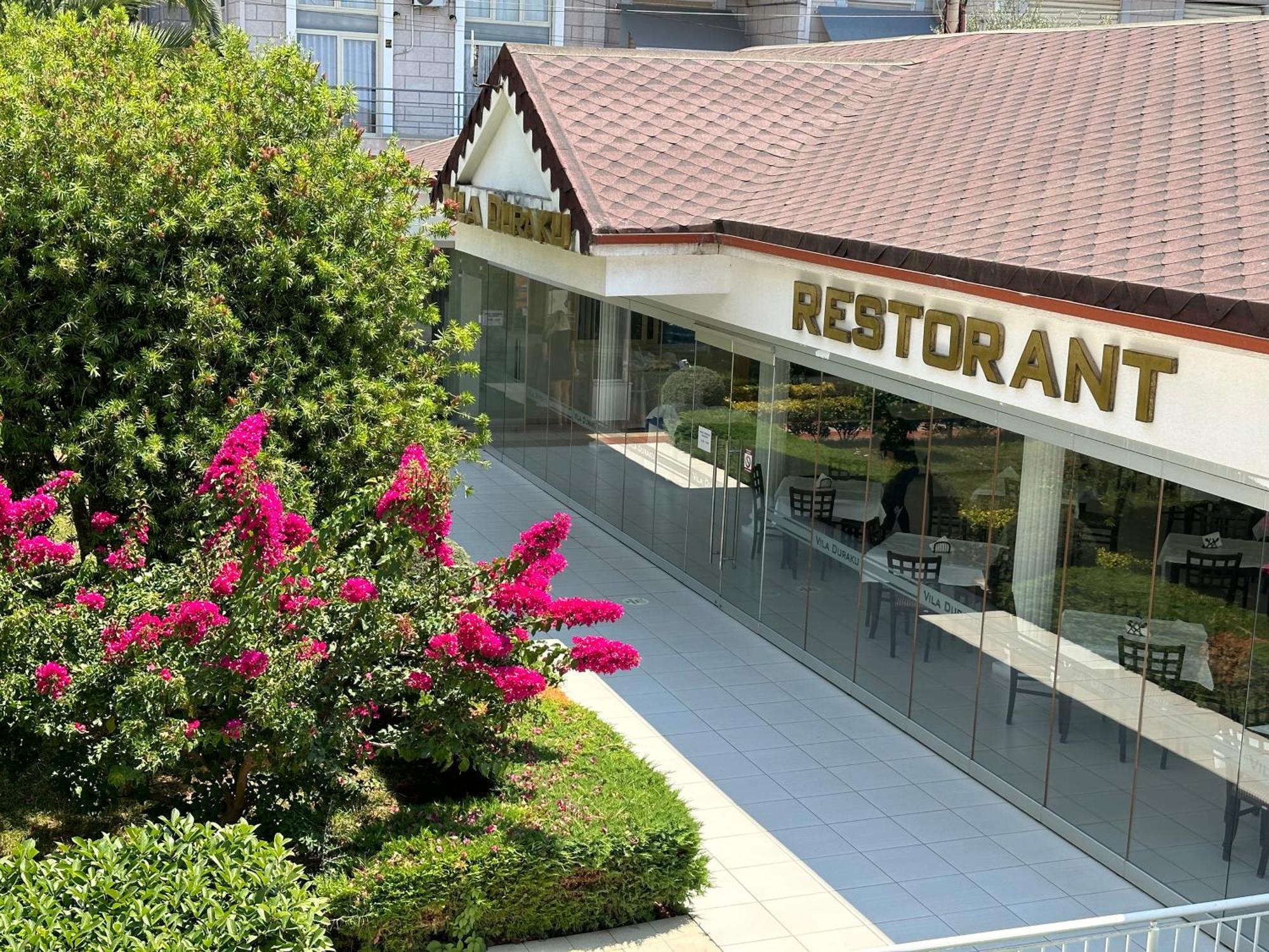 Duraku 4* Sarandë