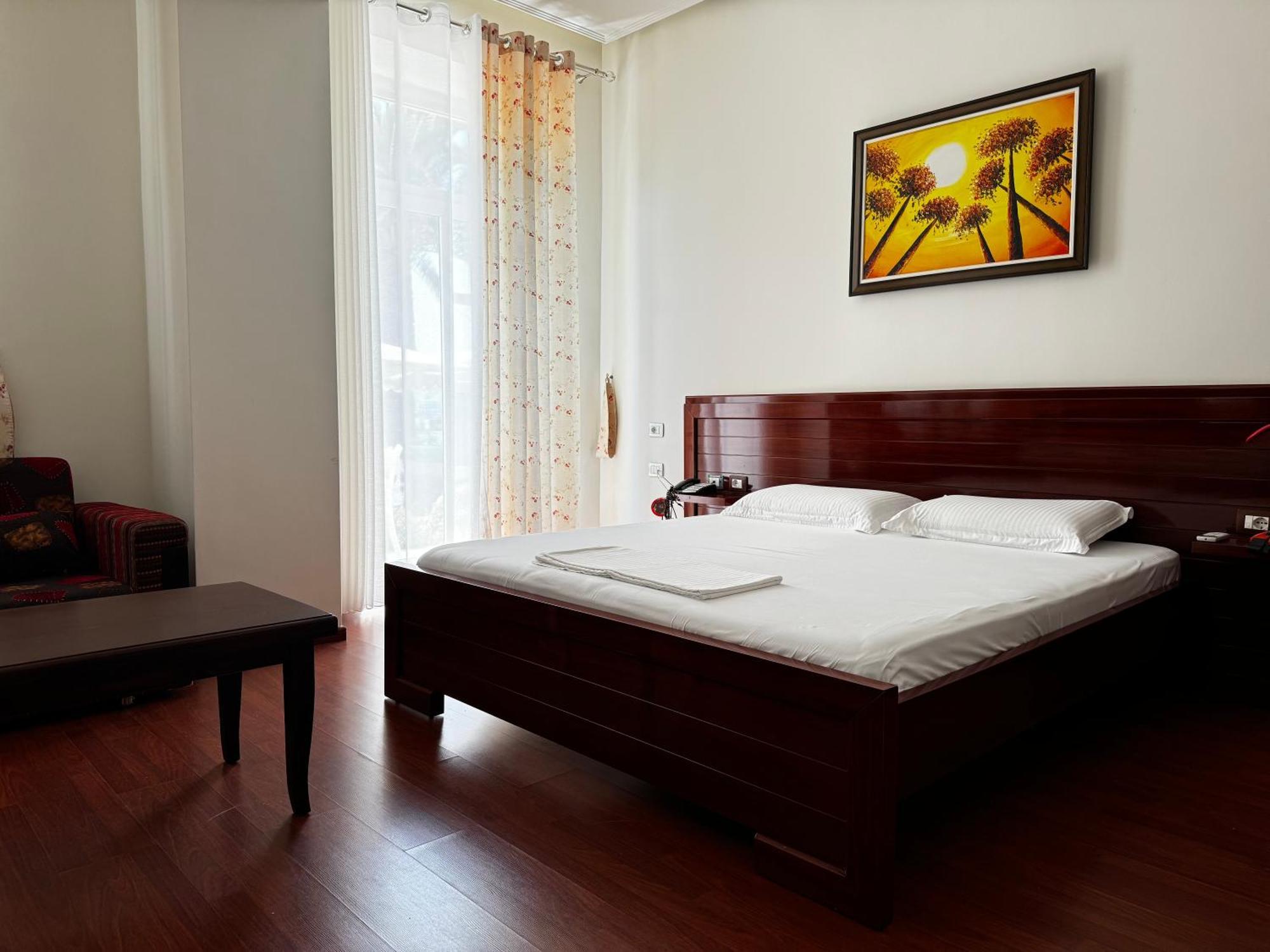 Duraku 4* Sarandë