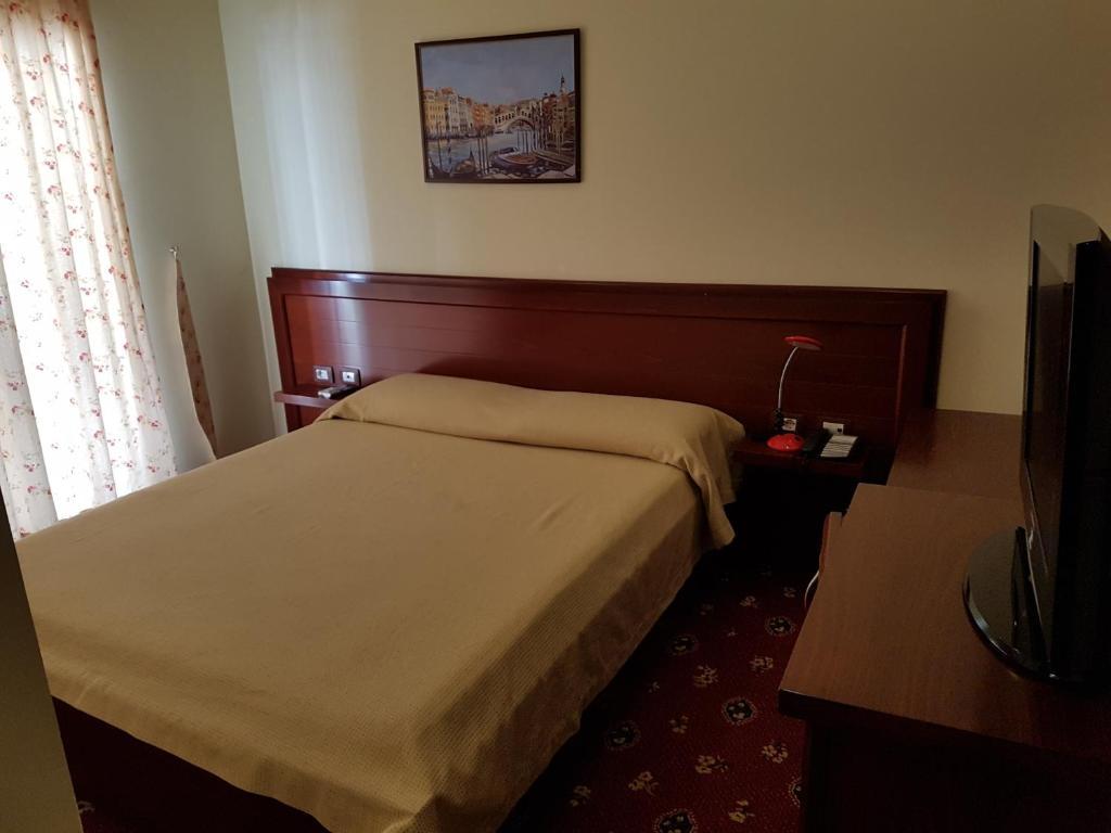Duraku Sarandë